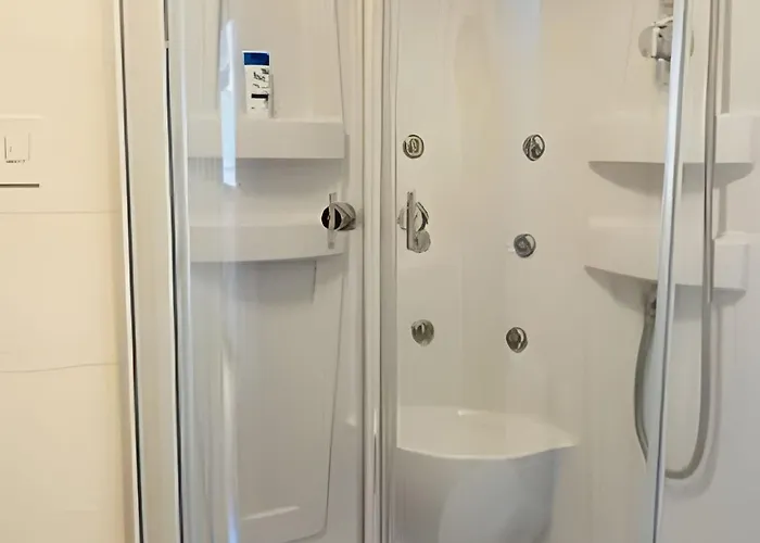 Habitacion Acogedora Con Bano Privado Y Entrada Independiente
